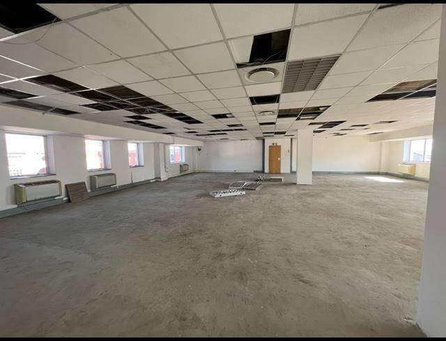 224M² OFFICE TO LET IN ROSEBANK